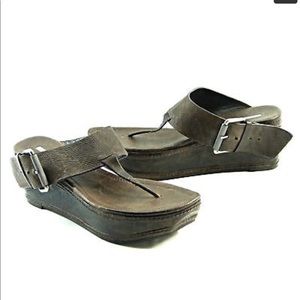 VERA WANG LAVENDER shoes